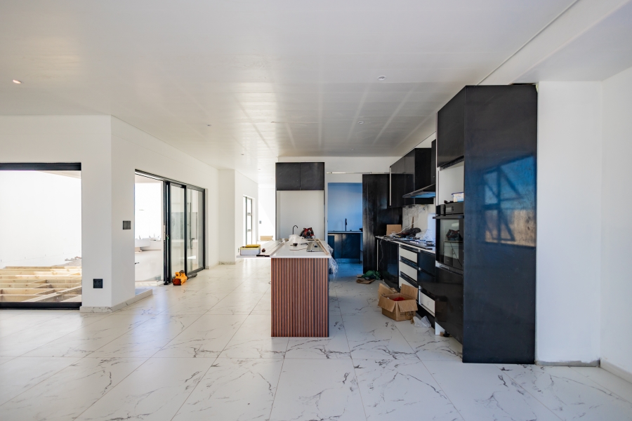 4 Bedroom Property for Sale in Sandown Western Cape